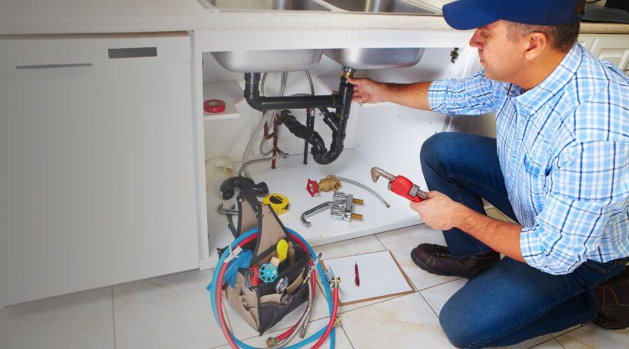 Professional Leak Detection Services in Jay Em, WY